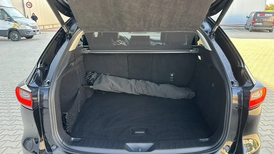 MAZDA CX-60 -