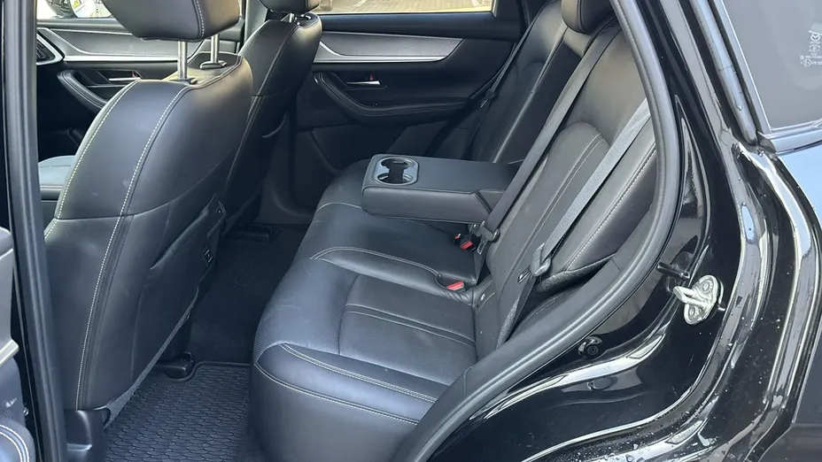 MAZDA CX-60 -