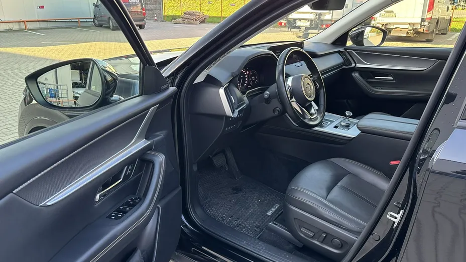 MAZDA CX-60 -