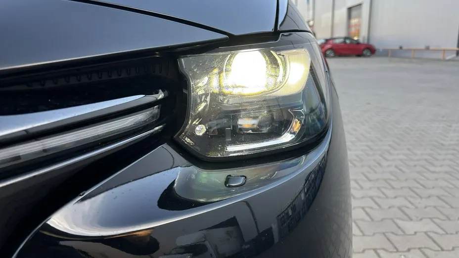 MAZDA CX-60 -