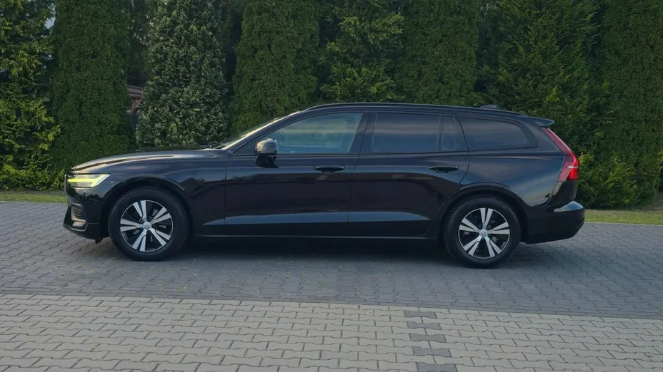 VOLVO V60 -