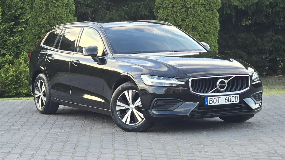 VOLVO V60 -