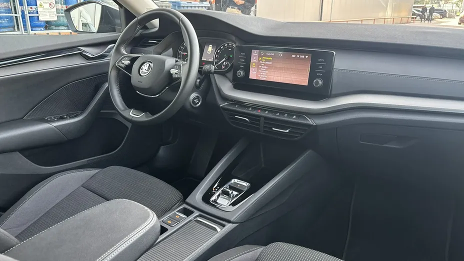 SKODA Octavia -