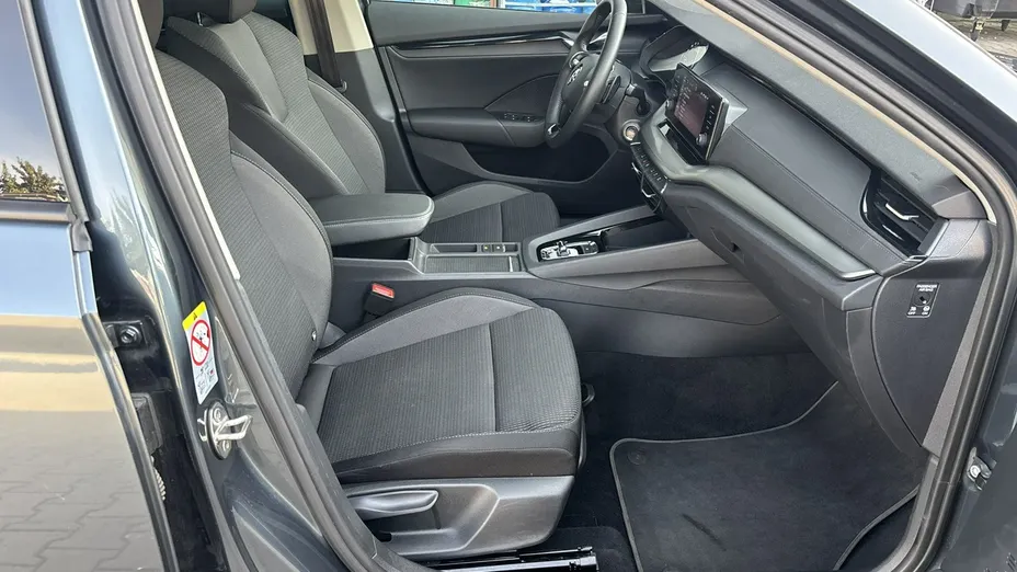 SKODA Octavia -