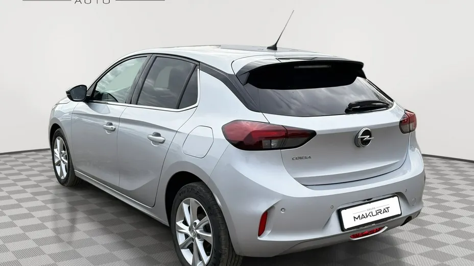 OPEL Corsa -