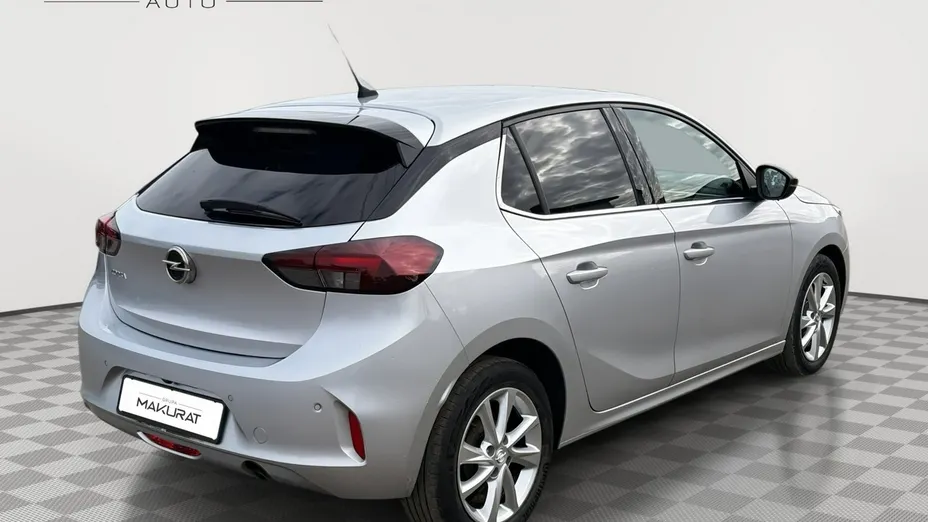 OPEL Corsa -