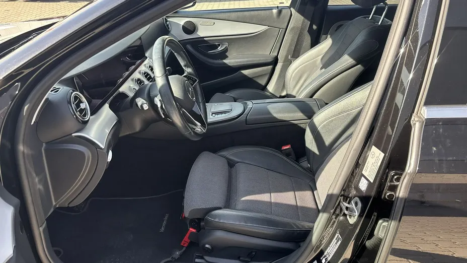 MERCEDES-BENZ E Klasa -
