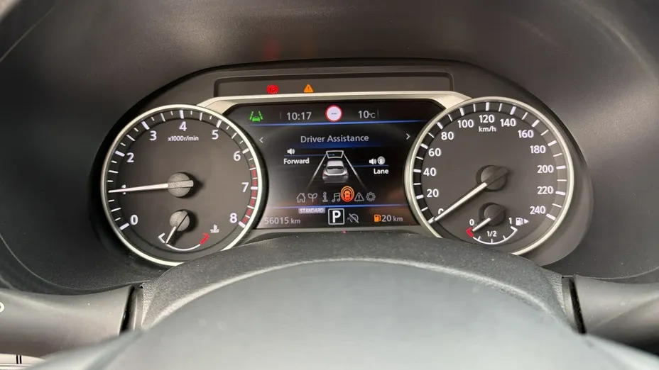 NISSAN Juke -