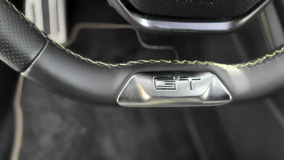 PEUGEOT 308 -