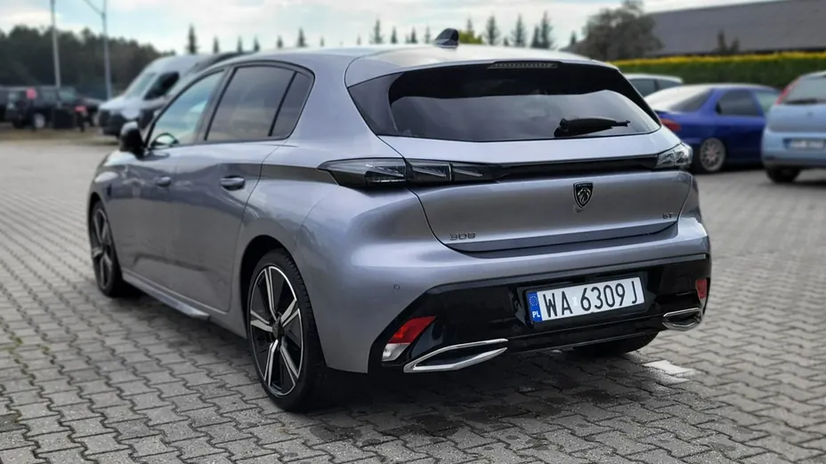 PEUGEOT 308 -