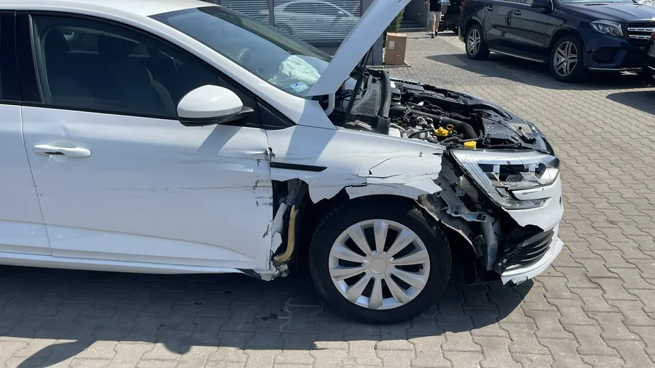 RENAULT Megane -