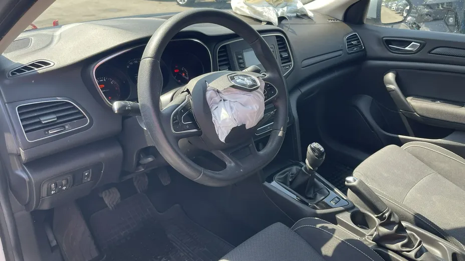 RENAULT Megane -