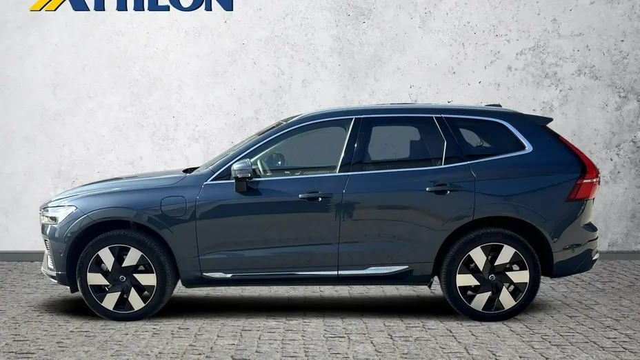 VOLVO XC60 -