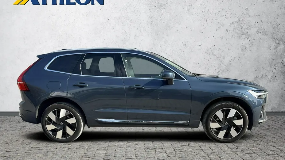 VOLVO XC60 -