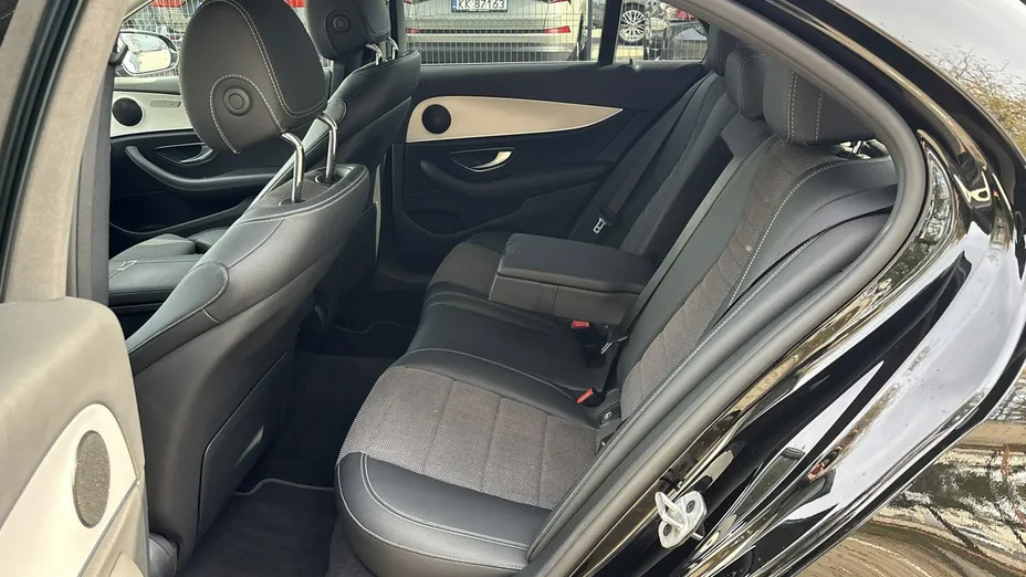 MERCEDES-BENZ E Klasa -