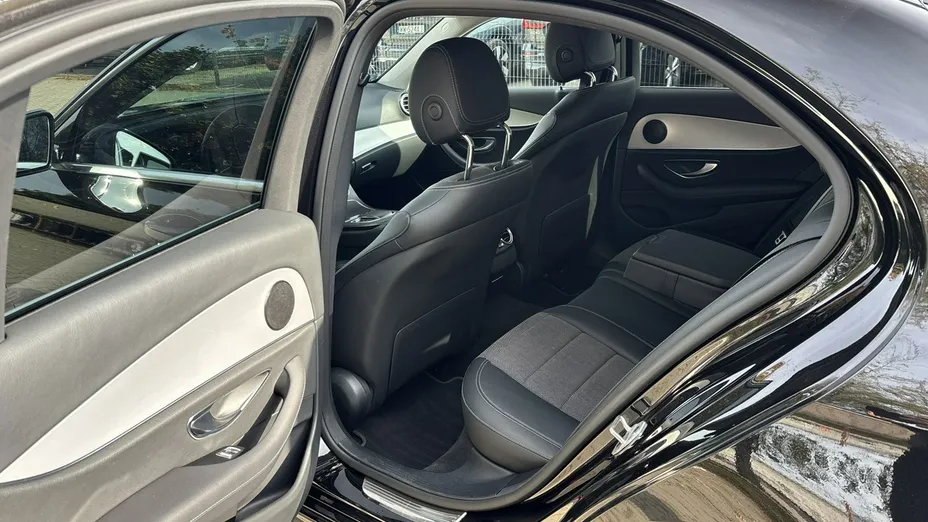 MERCEDES-BENZ E Klasa -