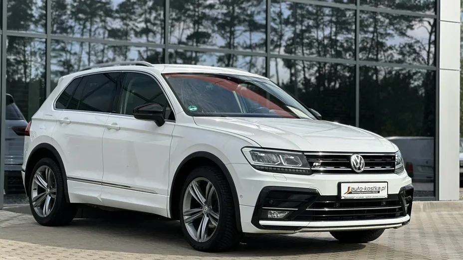 VOLKSWAGEN Tiguan -