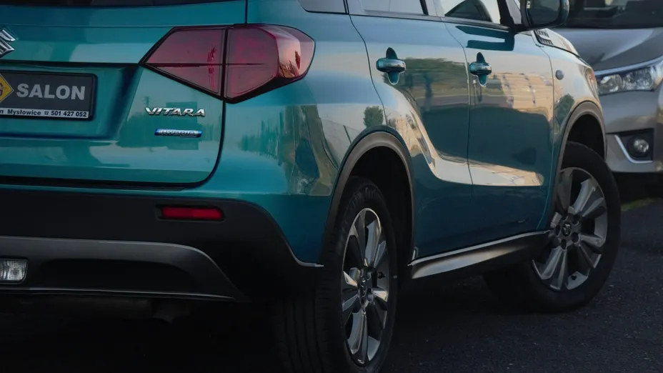 SUZUKI Vitara -