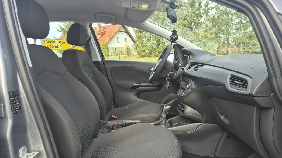 OPEL Corsa -