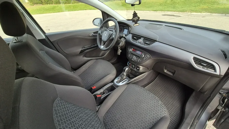 OPEL Corsa -