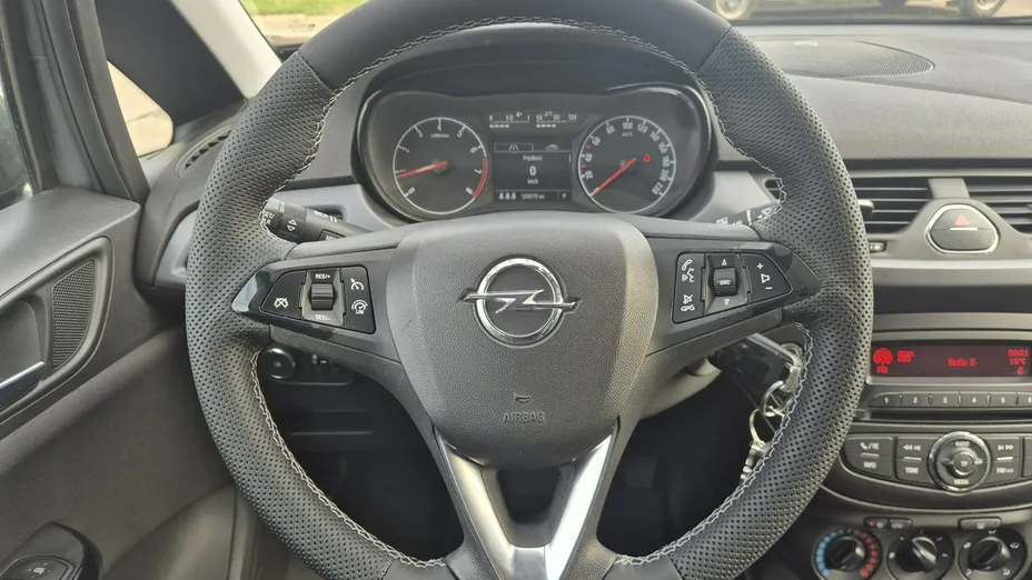 OPEL Corsa -