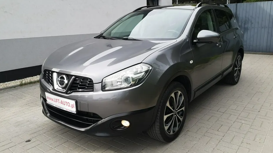 NISSAN Qashqai+2 -