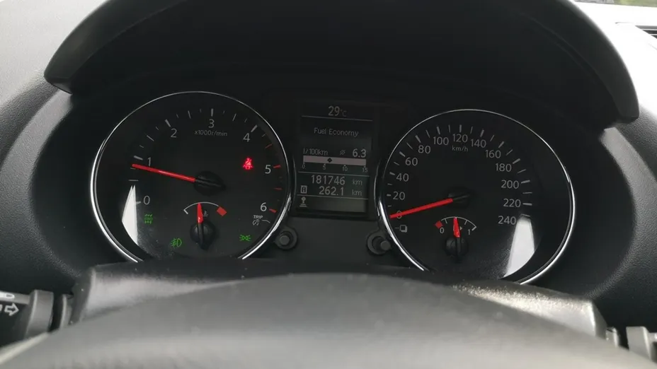 NISSAN Qashqai+2 -