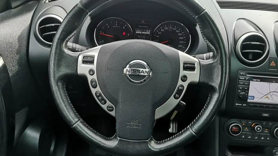 NISSAN Qashqai+2 -