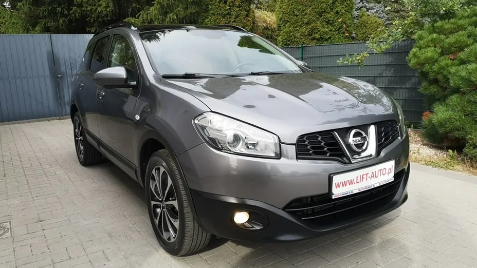 NISSAN Qashqai+2 -
