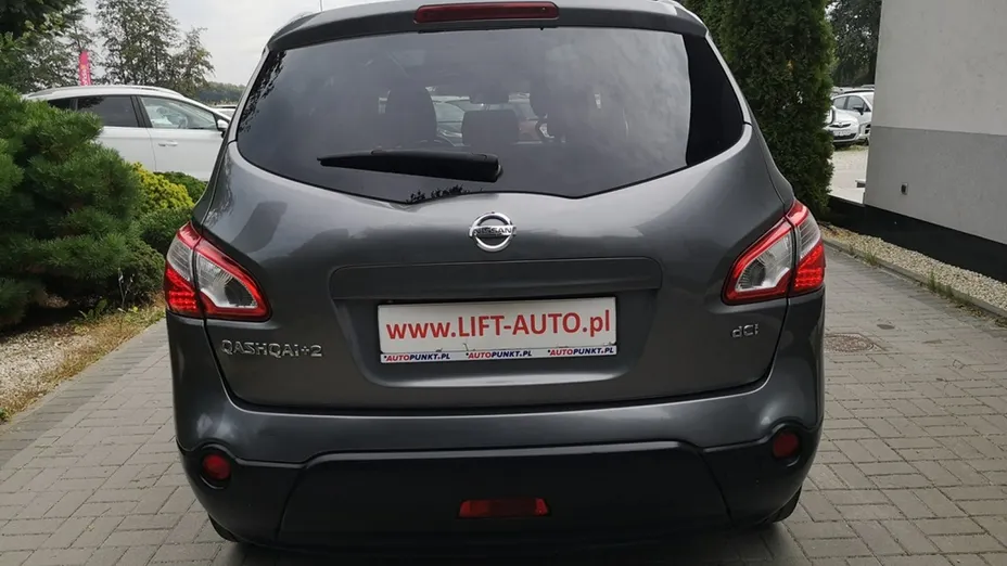 NISSAN Qashqai+2 -