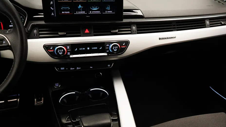 AUDI A4 Avant -