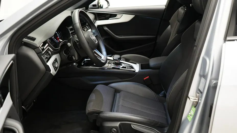 AUDI A4 Avant -
