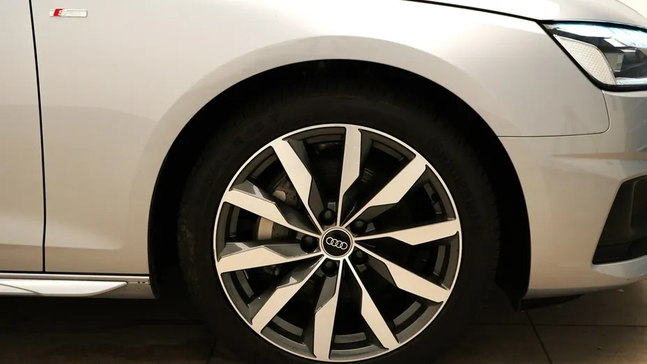 AUDI A4 Avant -