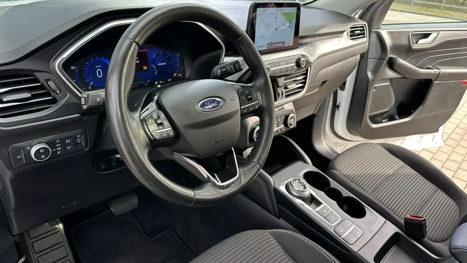 FORD Kuga -