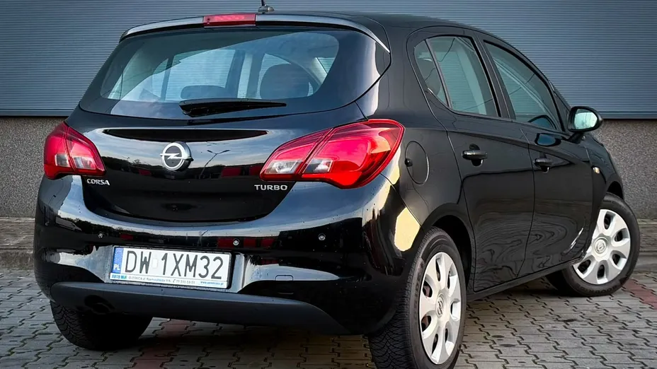 OPEL Corsa -