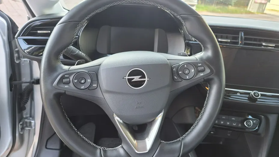 OPEL Corsa -