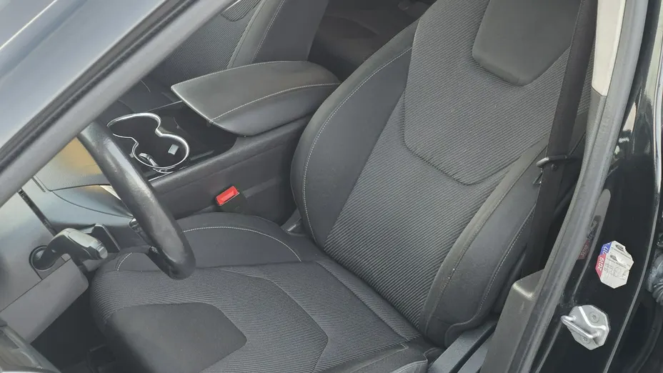 FORD Mondeo -
