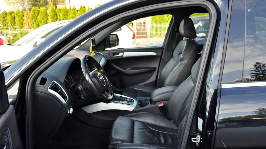 AUDI Q5 -