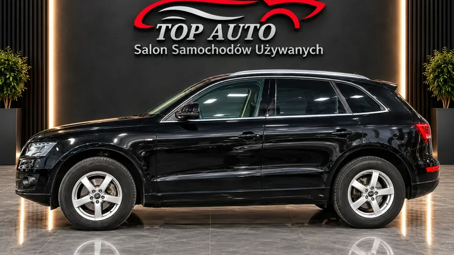 AUDI Q5 -