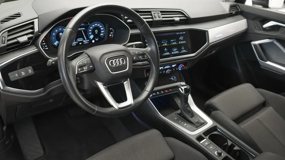 AUDI Q3 Sportback -
