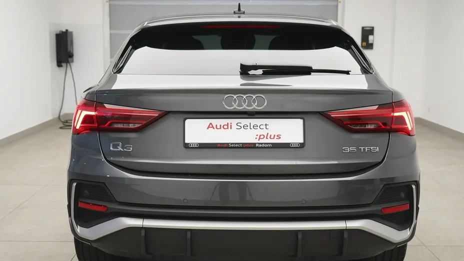 AUDI Q3 Sportback -