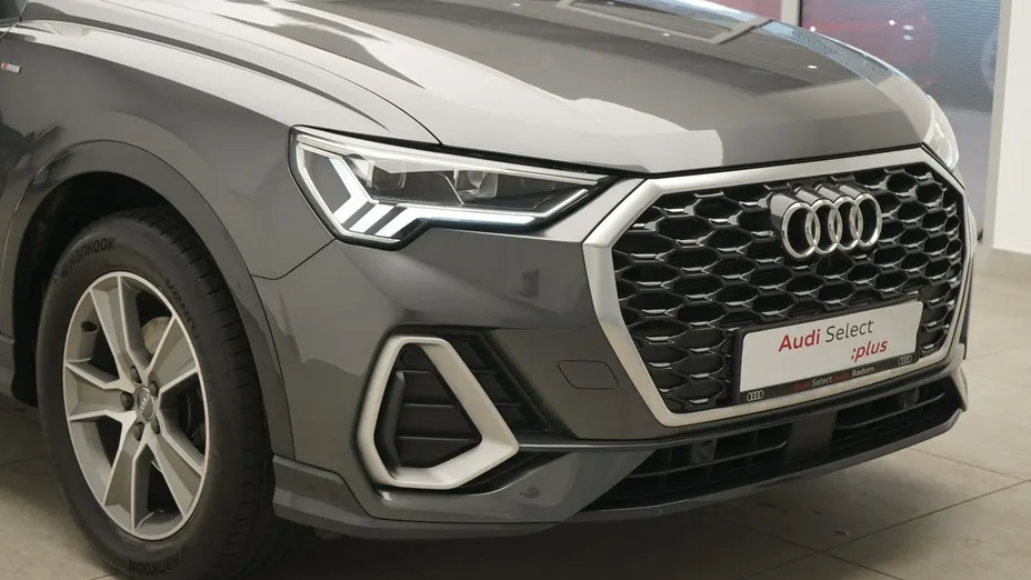 AUDI Q3 Sportback -