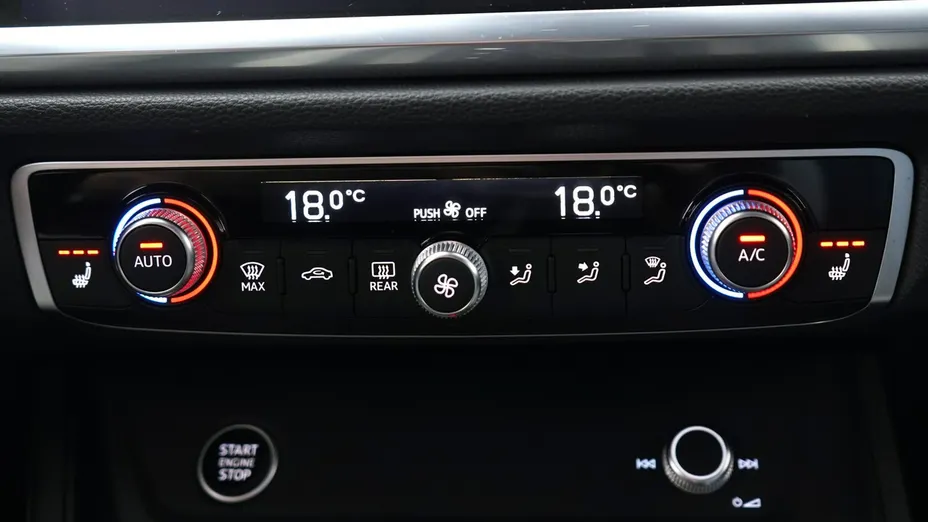 AUDI Q3 Sportback -