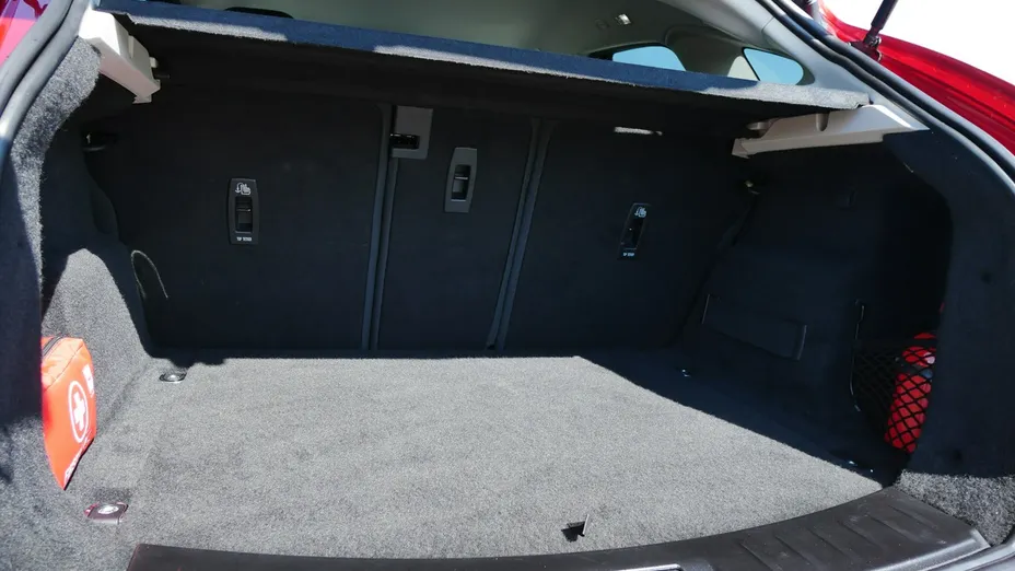 JAGUAR E-Pace -