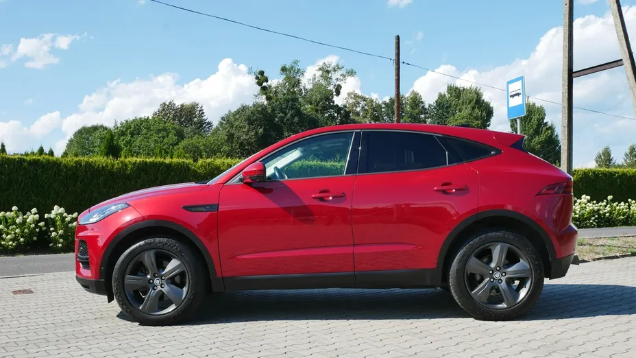 JAGUAR E-Pace -
