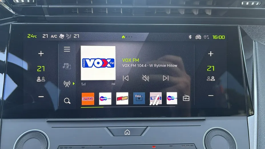 PEUGEOT 308 -
