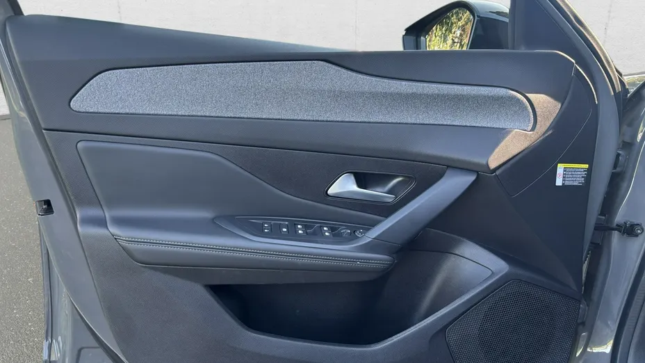 PEUGEOT 308 -