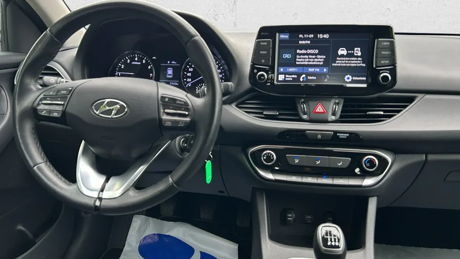 HYUNDAI i30 -