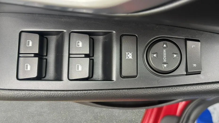 HYUNDAI i30 -