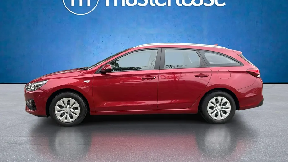 HYUNDAI i30 -